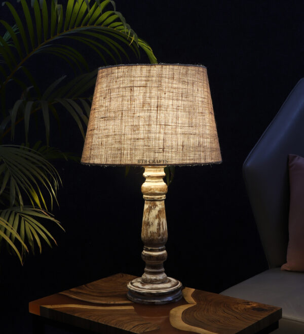 Retro Wooden Table Lamp Suitable For Bedroom Office And Living Room, Pack Of 1(Complete Set)