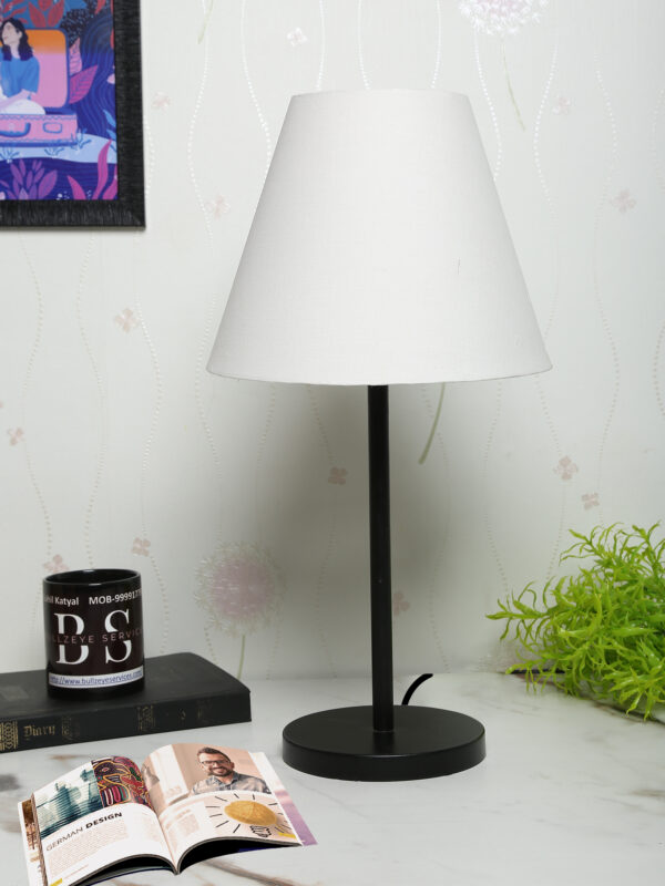 Black Metal Table Lamp Suitable For Bedroom Office And Living Room, Pack Of 2(Complete Set) - Image 3