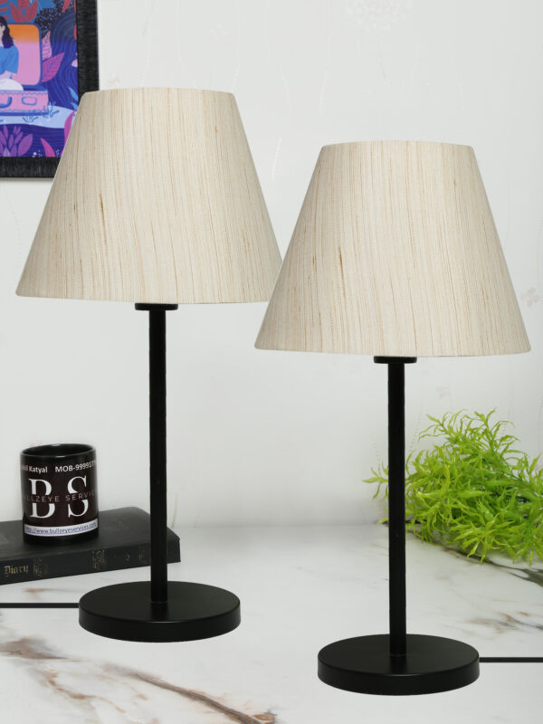 Black Metal Table Lamp Suitable For Bedroom Office And Living Room, Pack Of 2(Complete Set) - Image 4