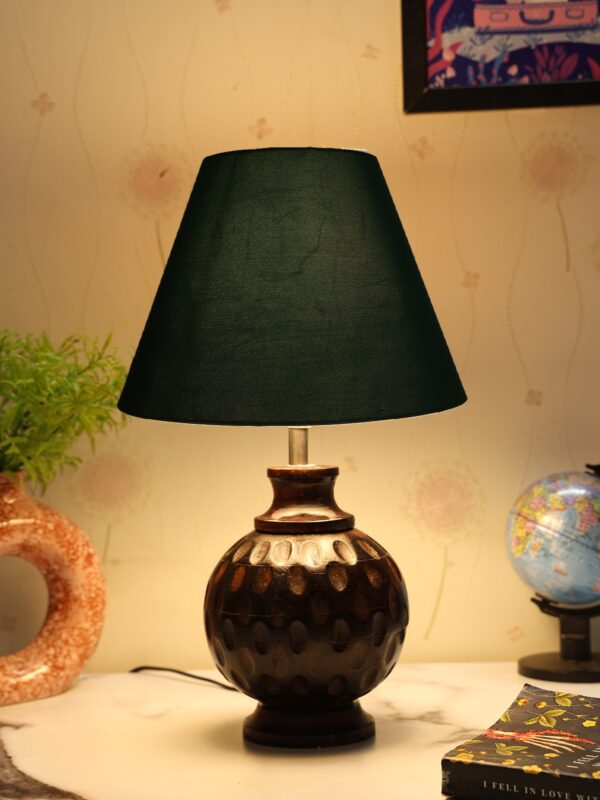 spotted Wood Matki Table Lamp Suitable For Bedroom Office And Living Room, Pack Of 1(Complete Set)
