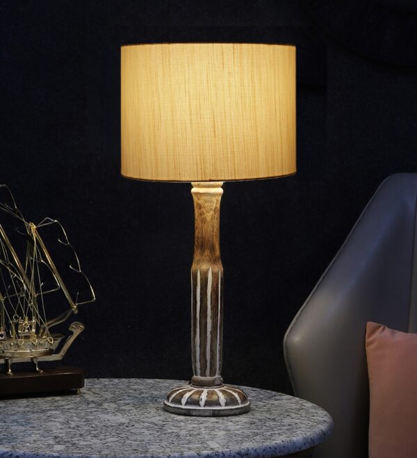 Vintage Wooden Table Lamp Suitable For Bedroom Office And Living Room, Pack Of 1(Complete Set)