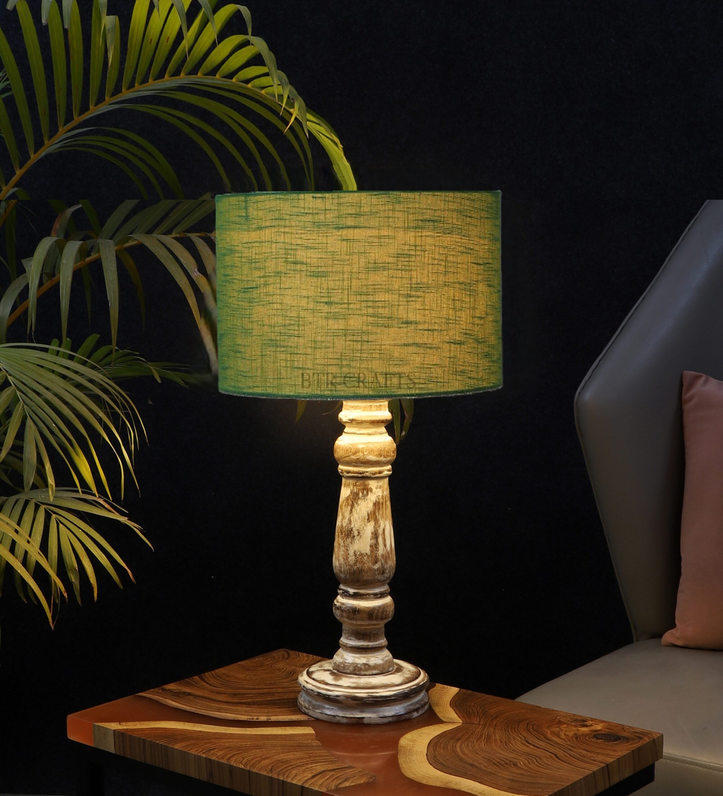 Retro Wooden Table Lamp Suitable For Bedroom Office And Living Room, Pack Of 1(Complete Set)