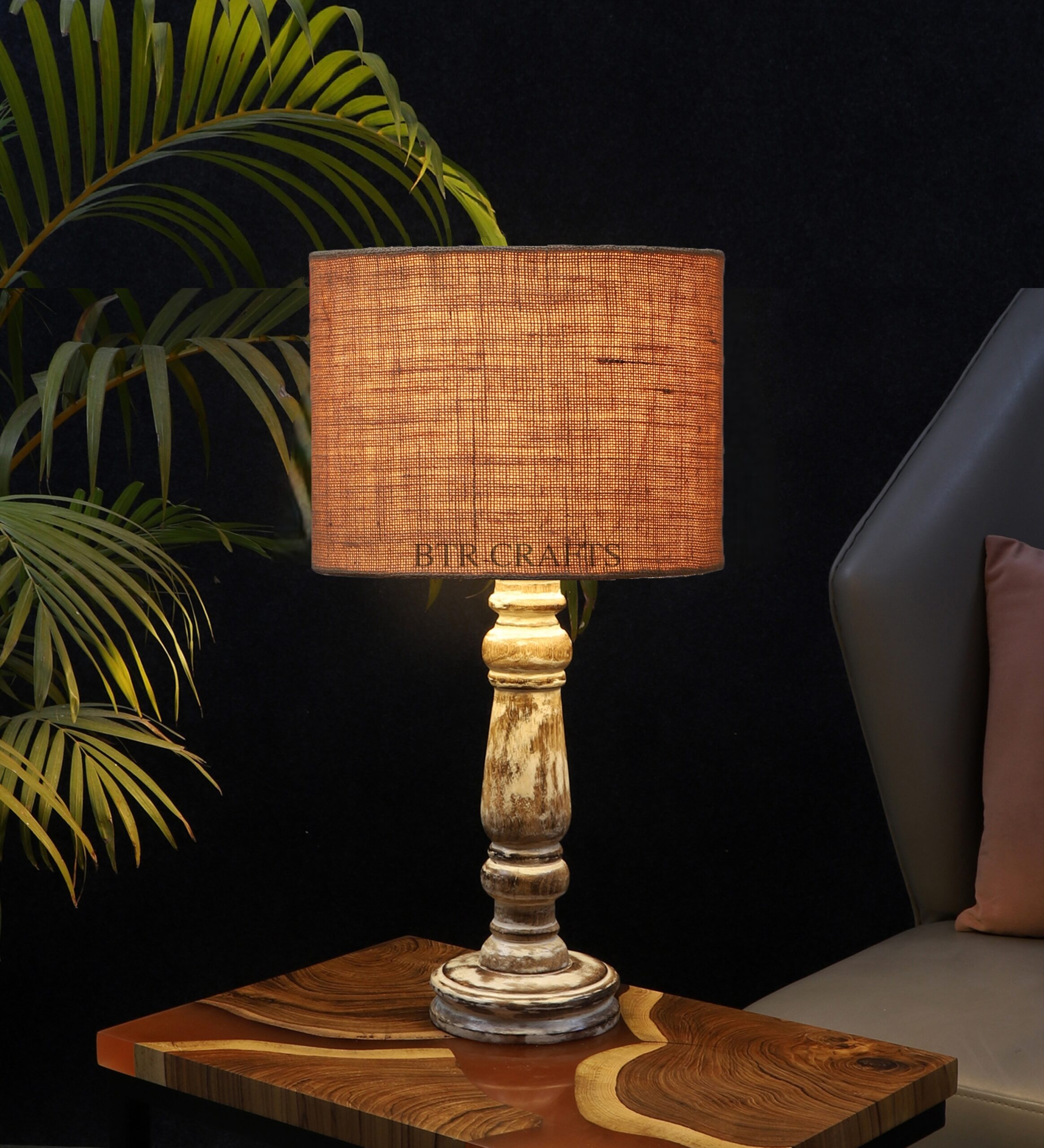 Retro Wooden Table Lamp Suitable For Bedroom Office And Living Room, Pack Of 1(Complete Set)