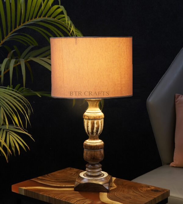 Rustic Wooden Table Lamp Suitable For Bedroom Office And Living Room, Pack Of 1(Complete Set)