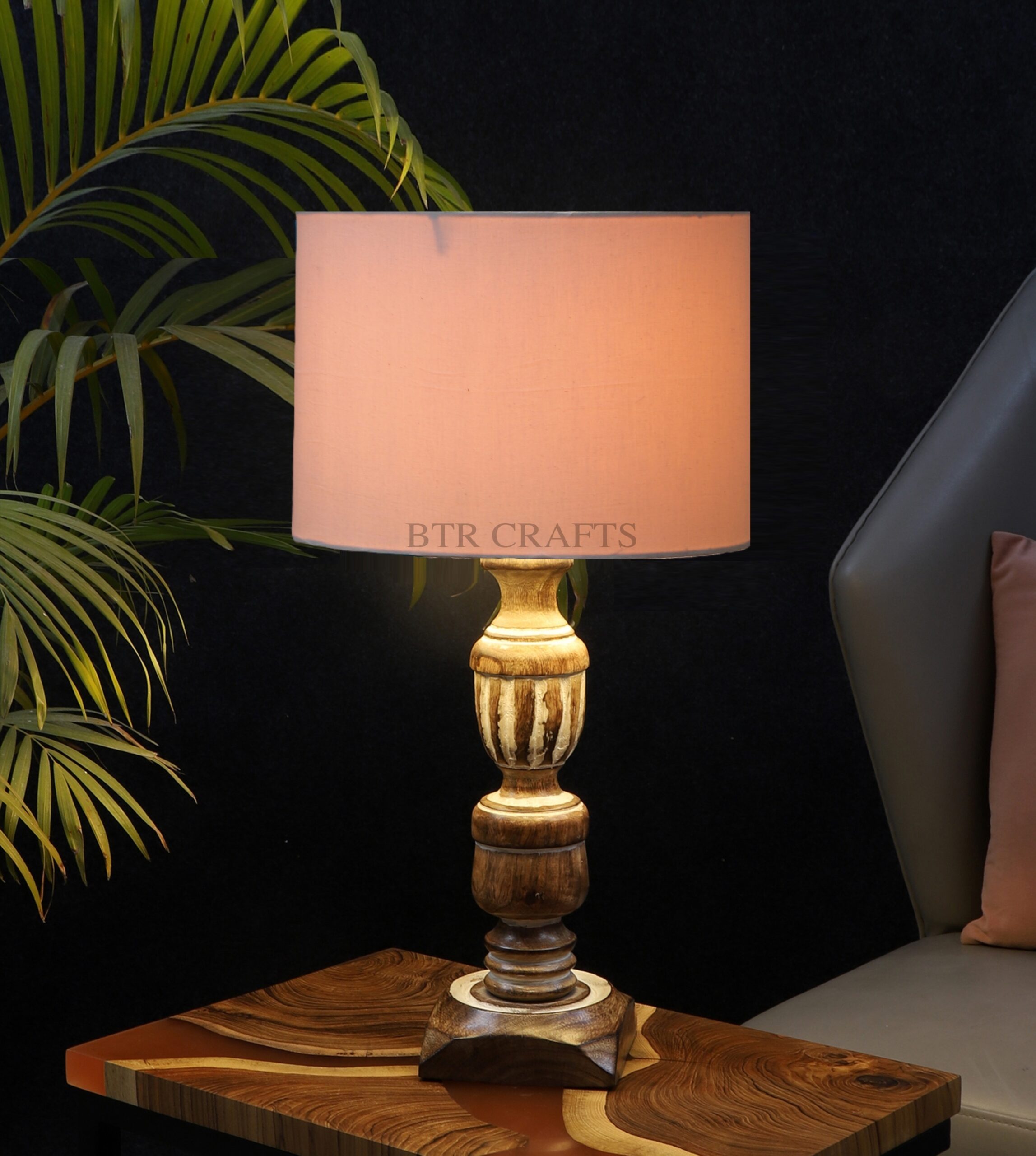 Rustic Wooden Table Lamp Suitable For Bedroom Office And Living Room, Pack Of 1(Complete Set)