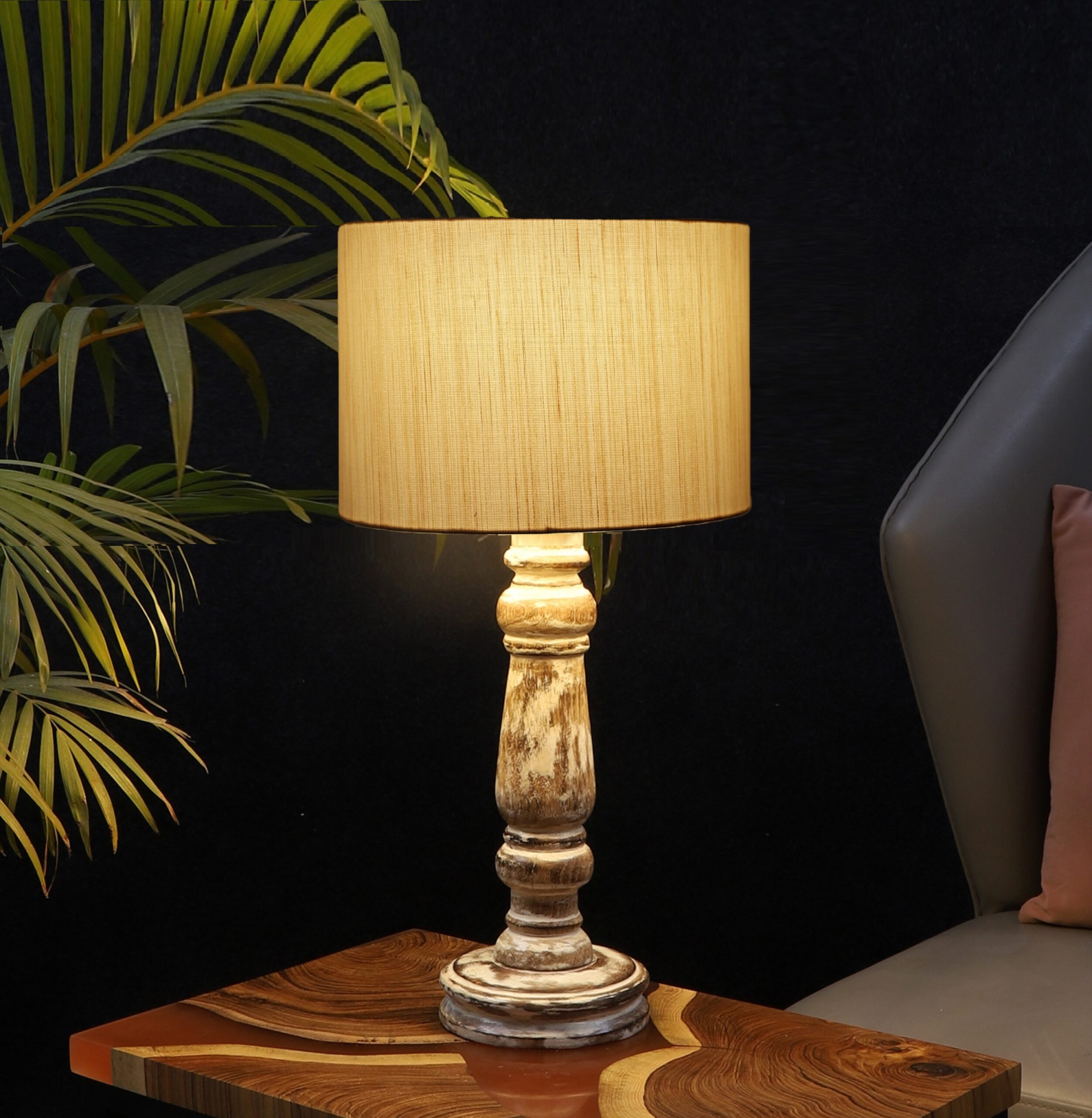 Retro Wooden Table Lamp Suitable For Bedroom Office And Living Room, Pack Of 1(Complete Set)