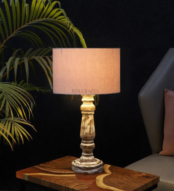 Retro Wooden Table Lamp Suitable For Bedroom Office And Living Room, Pack Of 1(Complete Set)