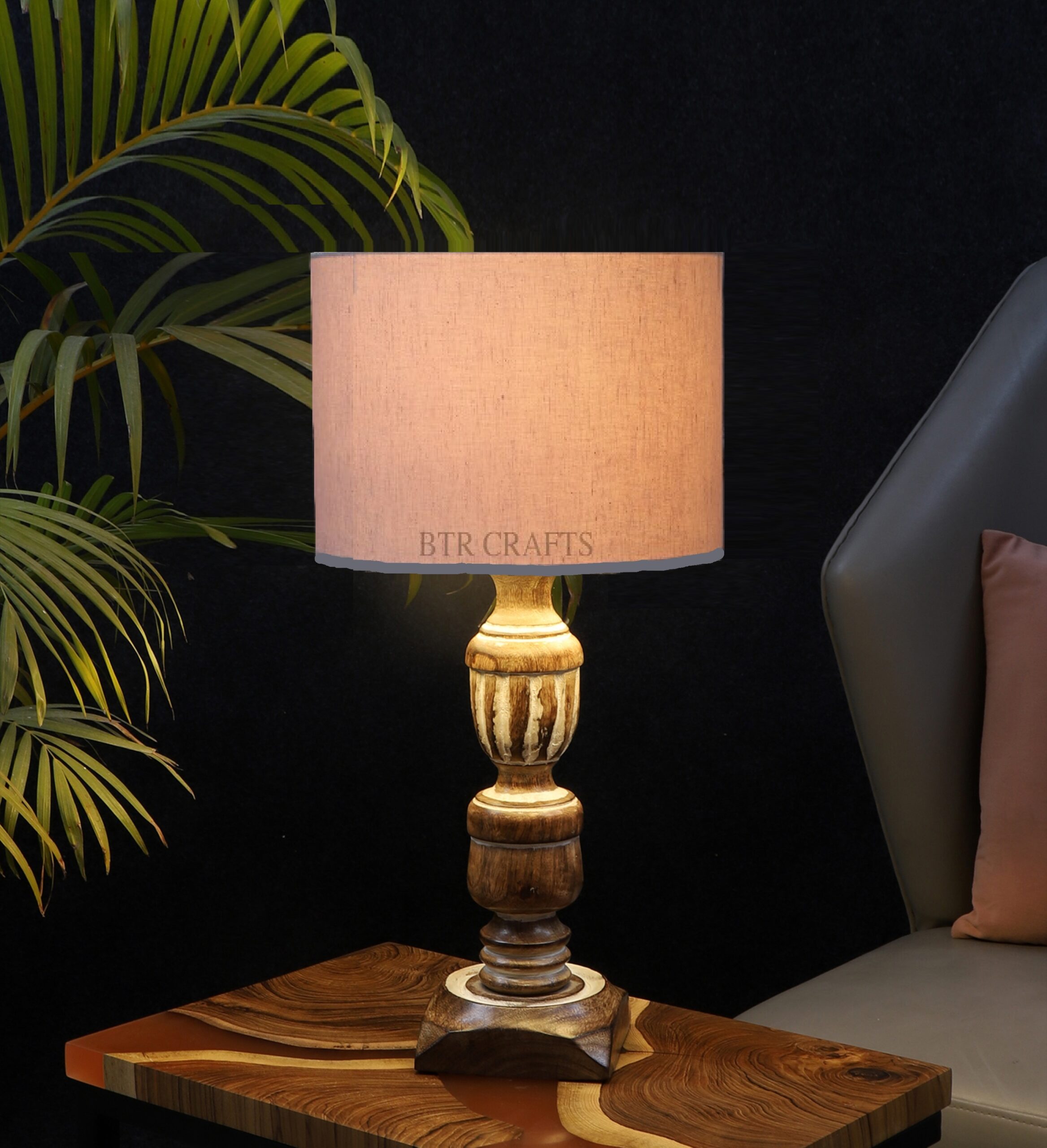 Rustic Wooden Table Lamp Suitable For Bedroom Office And Living Room, Pack Of 1(Complete Set)