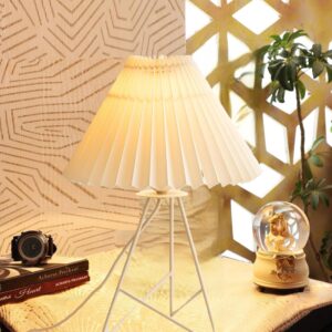 Modern Table Lamp with Iron Tripod Base and Pleated Fabric Shade – Warm Light for Bedroom, Living Room, or Study Desk(Off-White)